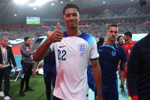 完美体育-00后贝林厄姆闪耀全场，英格兰找到双德结合体！